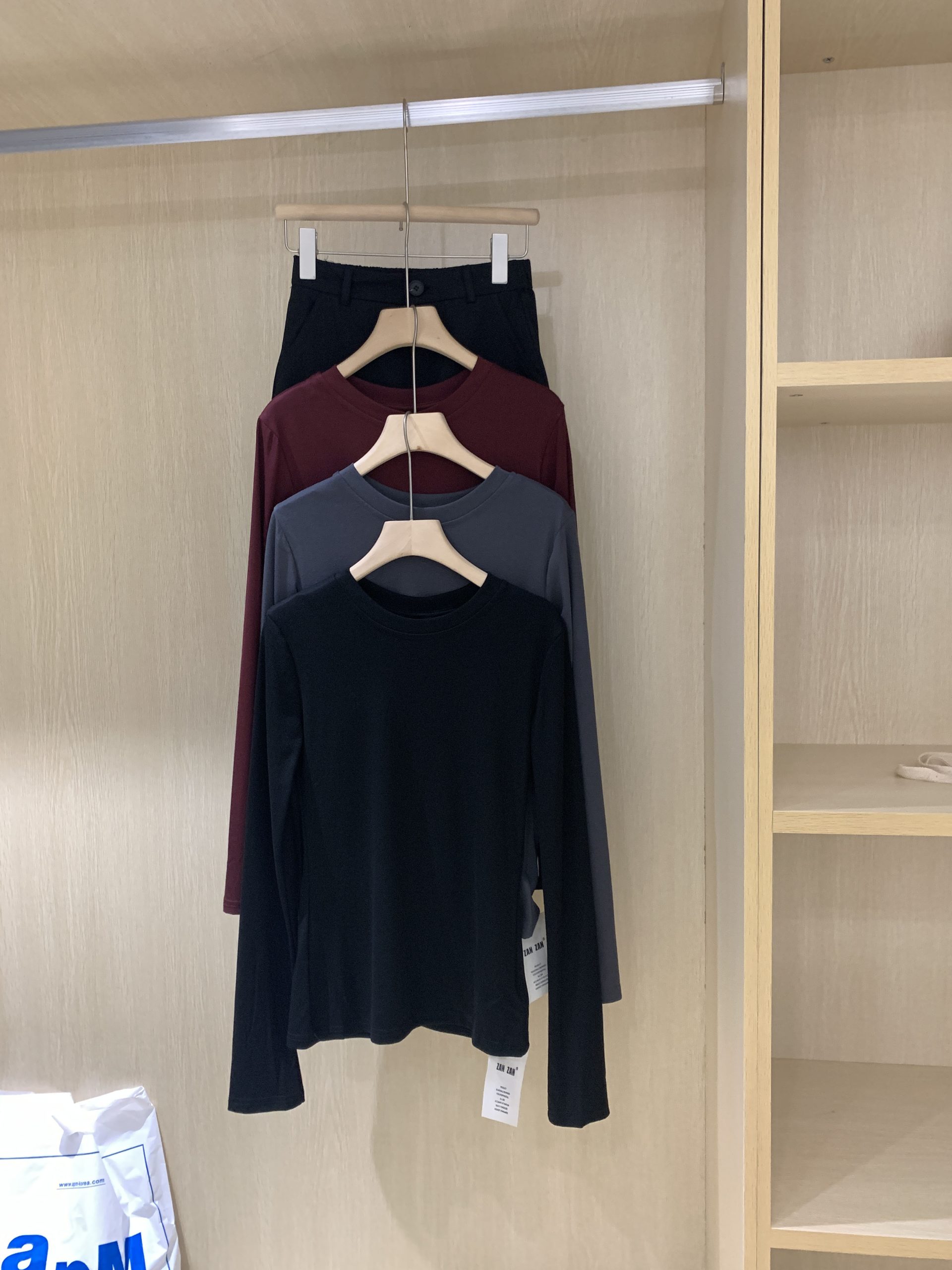 Early Autumn Casual Base Top and Skirt Set - Image 2