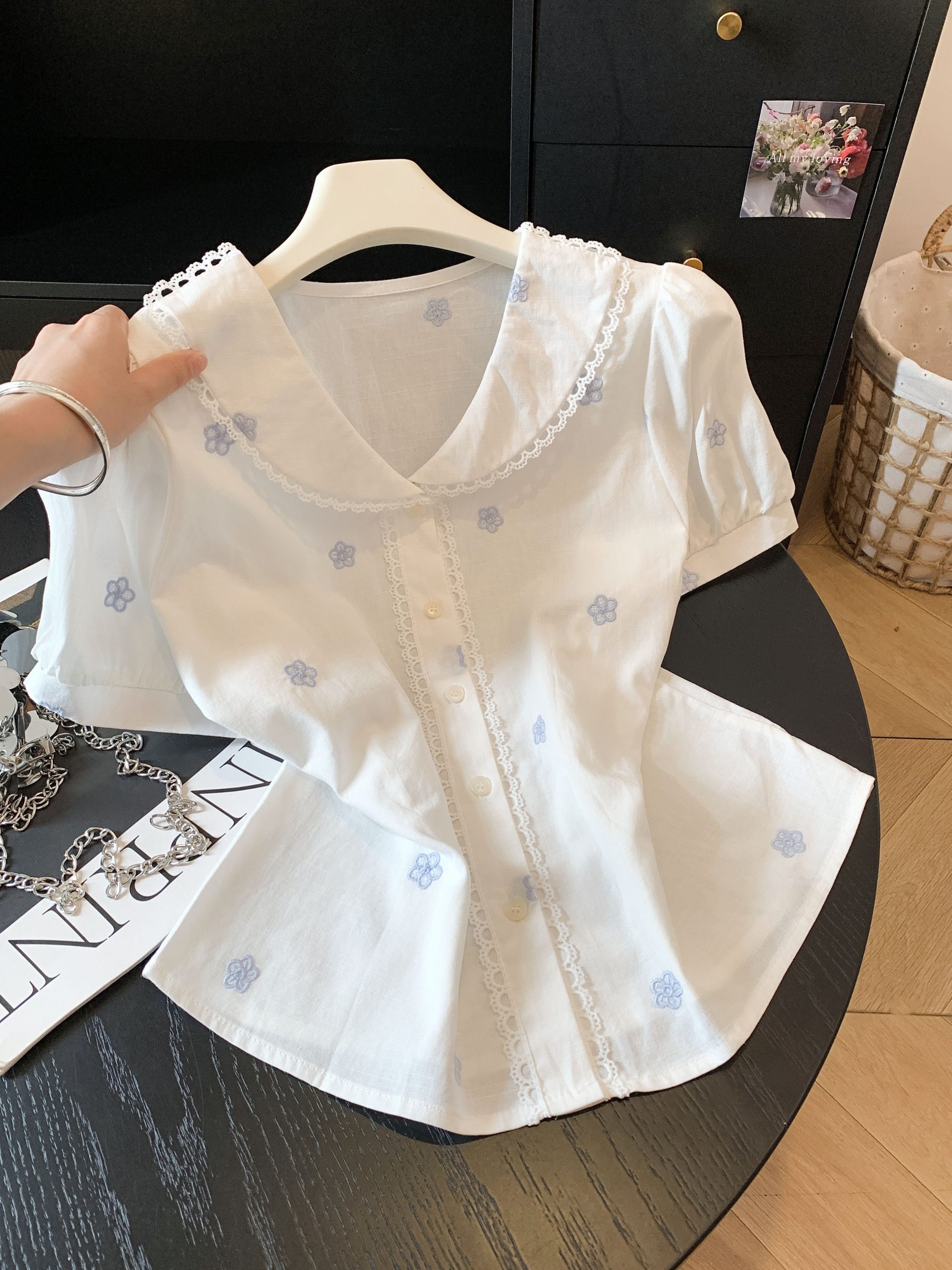 Sweet Embroidered Lace Trim Shirt for Women Summer Age-Reducing Slimming Versatile Top
